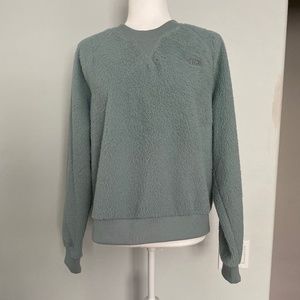 New Women's Blue Silver Northface crewneck size L